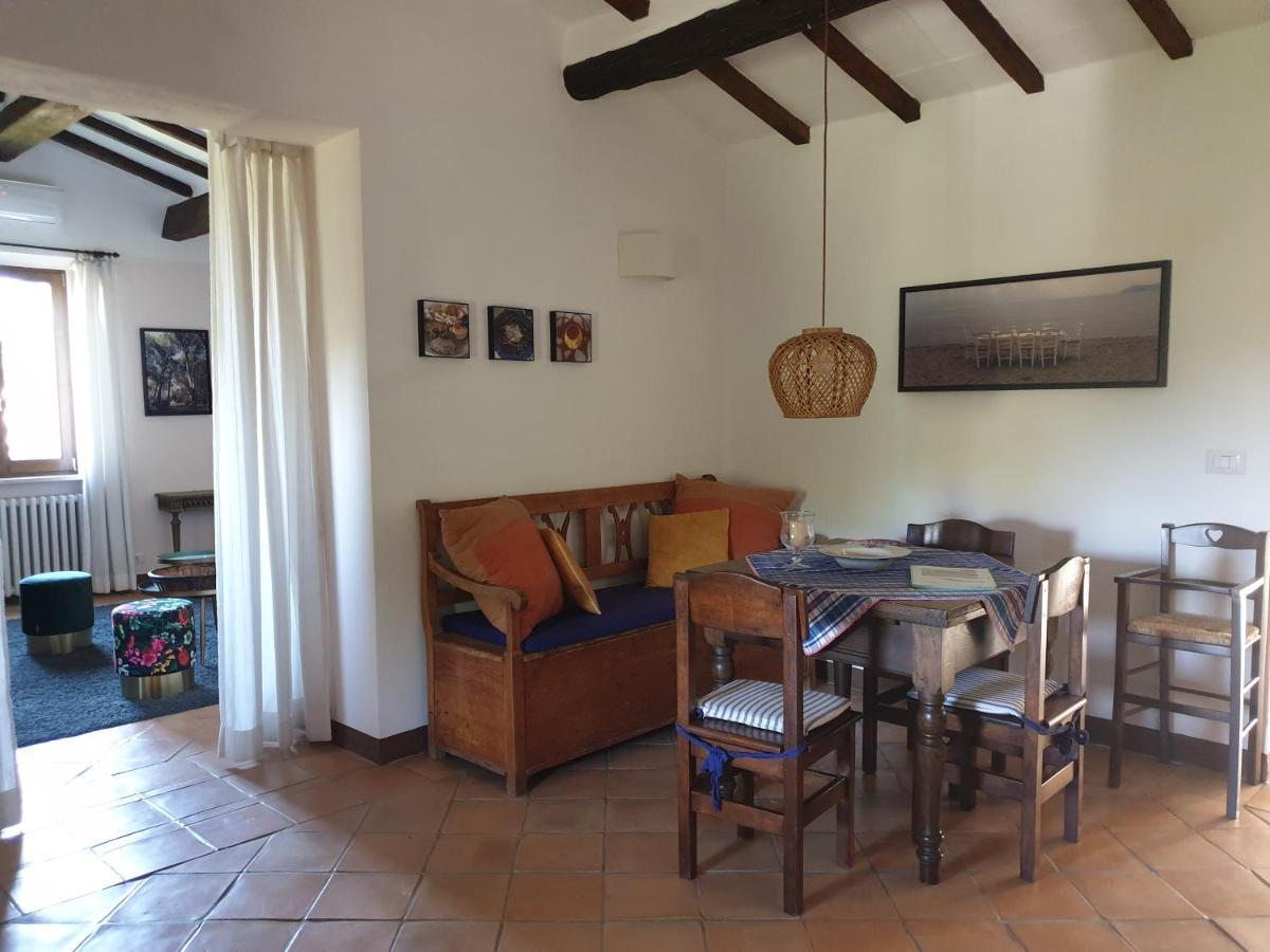 Le Querciolaie Monte Cavallo - Upper Apartment Сатурния Экстерьер фото