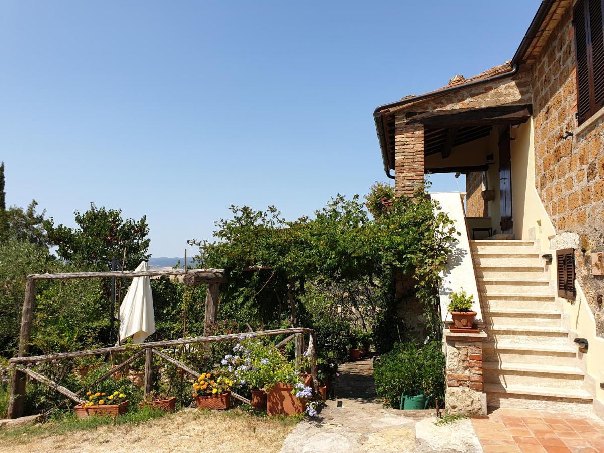 Le Querciolaie Monte Cavallo - Upper Apartment Сатурния Экстерьер фото